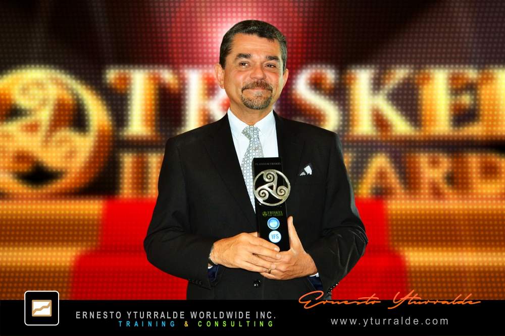 Ernesto Yturralde, Conferencista - Storytelling, Charlas y Conferencias Motivacionales