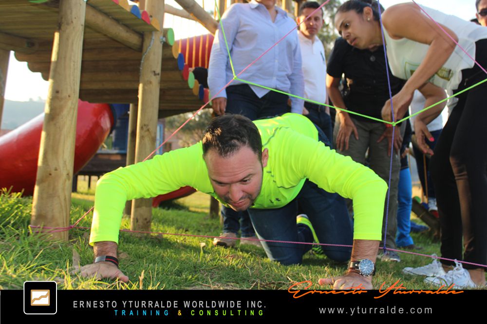 Talleres de Liderazgo y Team Building Talleres de Trabajo en Equipo